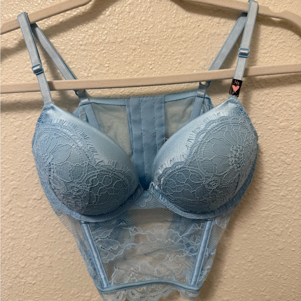 NWT Victorias Secret Very Sexy Bombshell Push Up (Adds 2 cups lace bra)